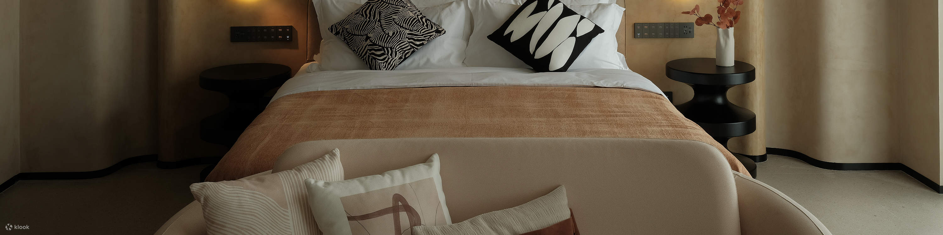 若水・シービューバスタブキングベッドルーム